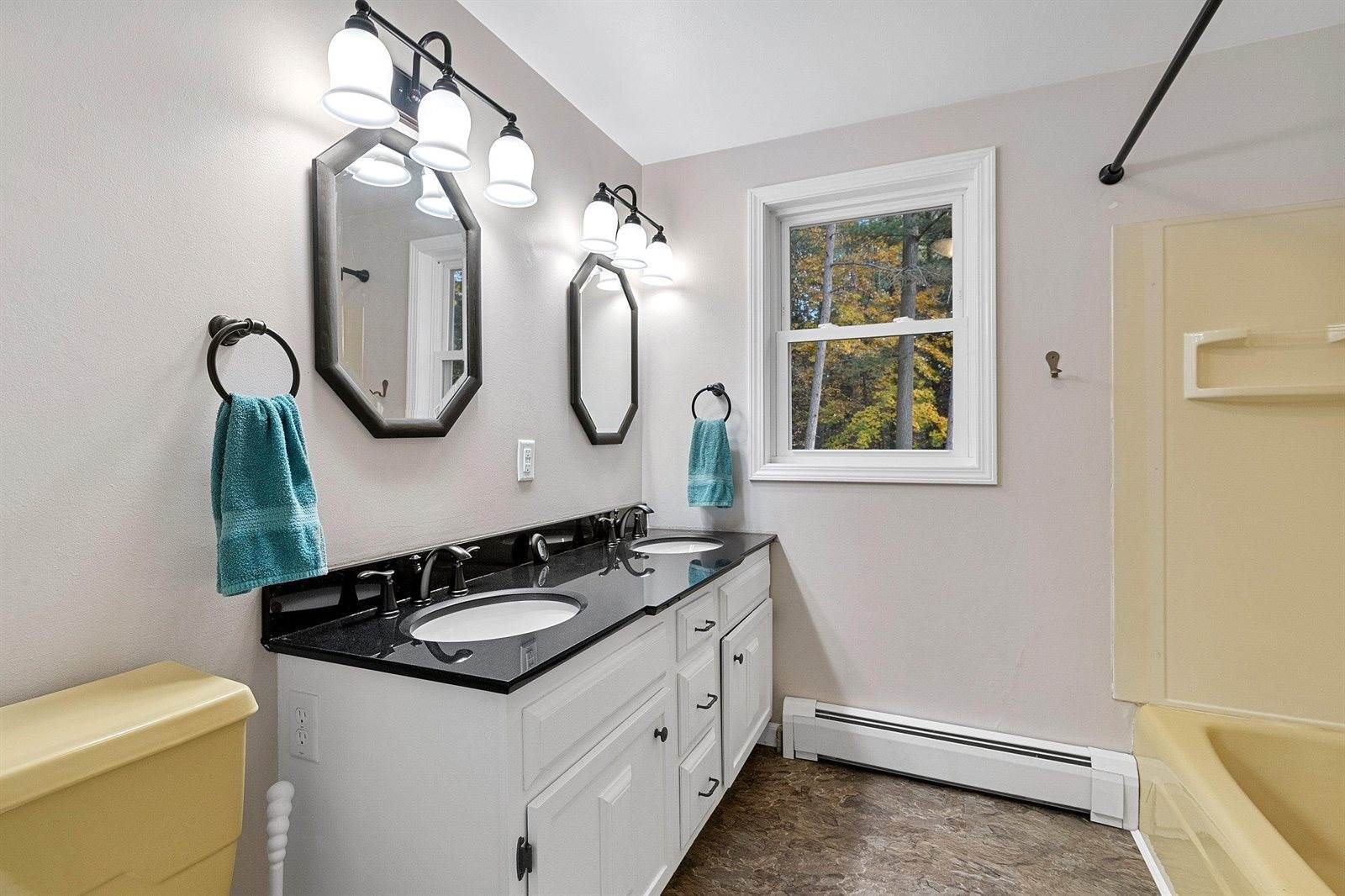 W2862 County Rd B, Marinette, WI 54143