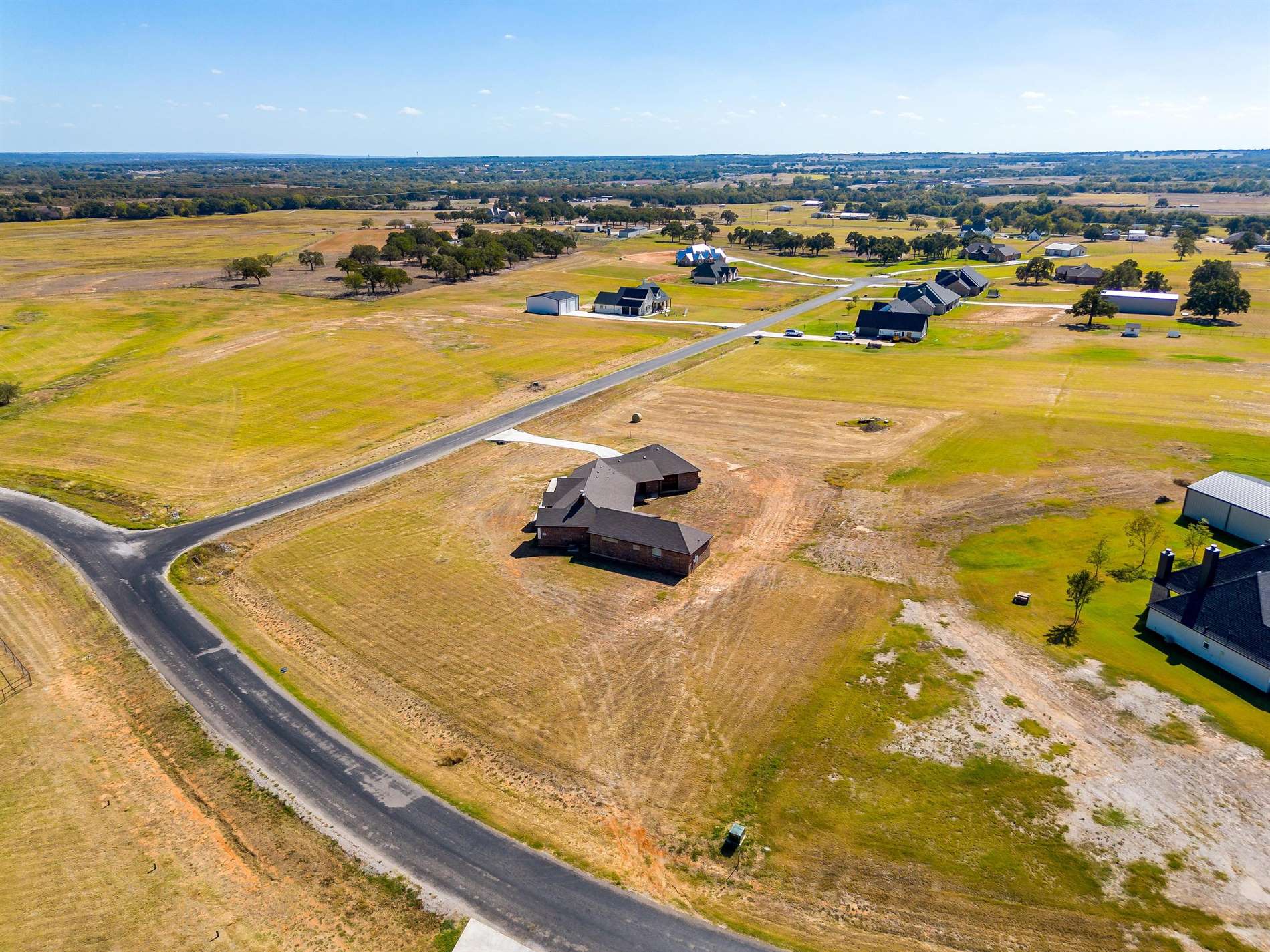 2000 Monarch Court, Poolville, TX 76487