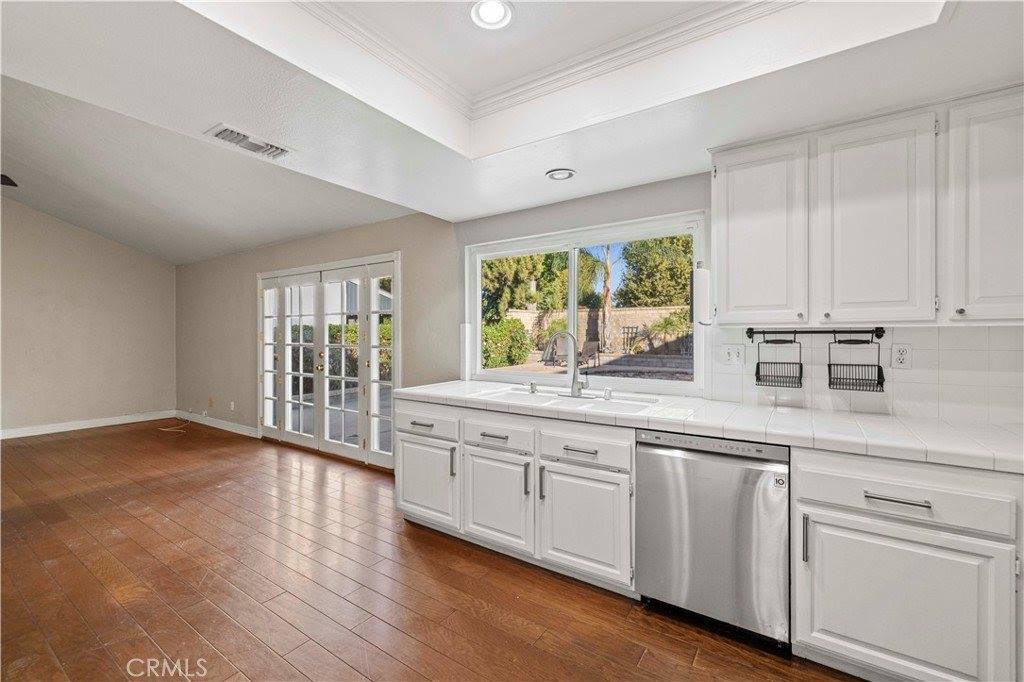 23728 Rotunda Road, Valencia, CA 91355