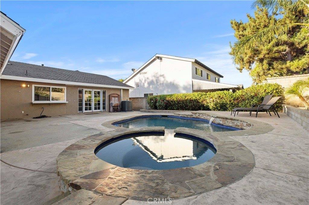 23728 Rotunda Road, Valencia, CA 91355