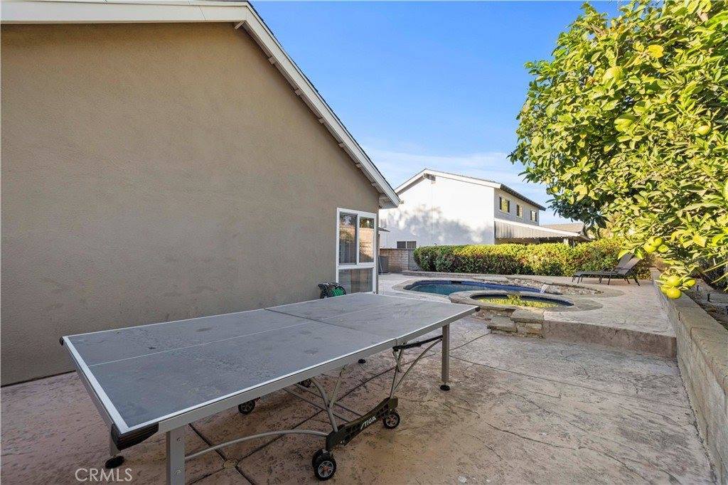 23728 Rotunda Road, Valencia, CA 91355