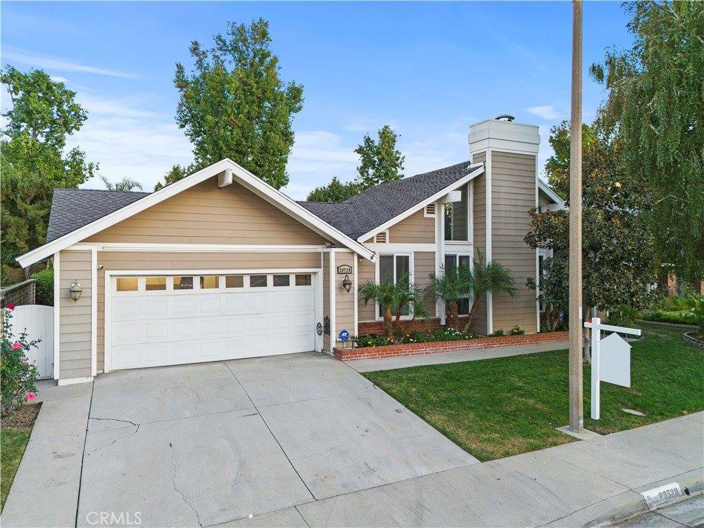 23728 Rotunda Road, Valencia, CA 91355