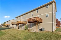 1117 Avenue K, Carter Lake, IA 51510