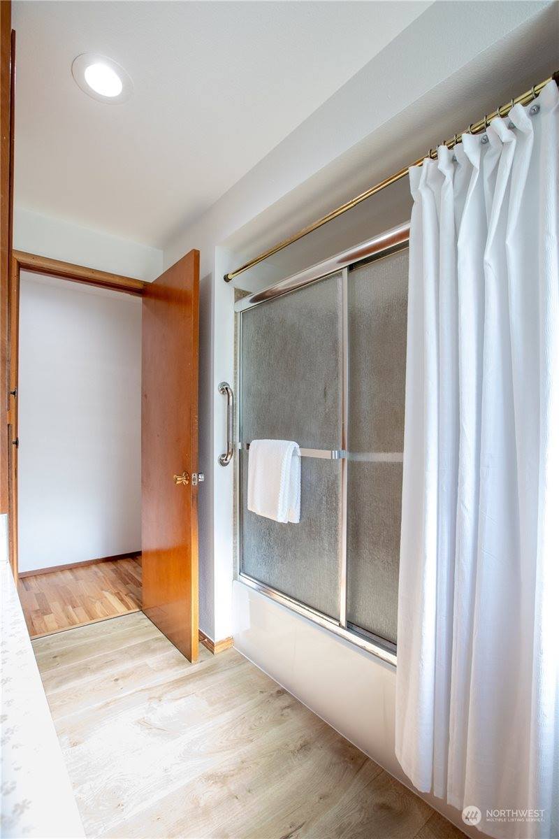 414 134th Street South, Tacoma, WA 98444