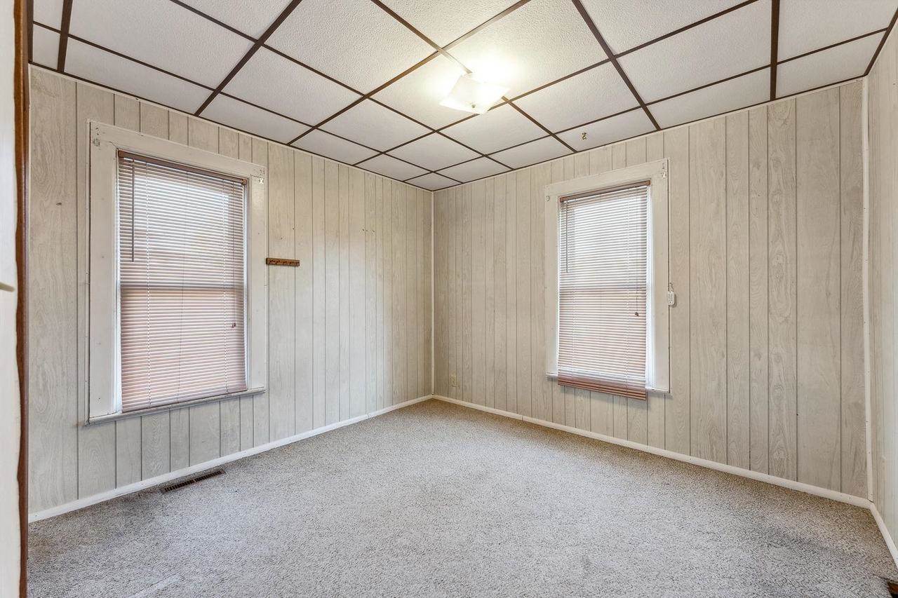 E4120 Village Road, Hillpoint, WI 53937