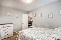 814 North 76th Street, Omaha, NE 68114