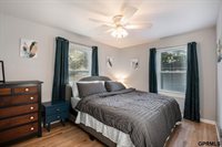 814 North 76th Street, Omaha, NE 68114