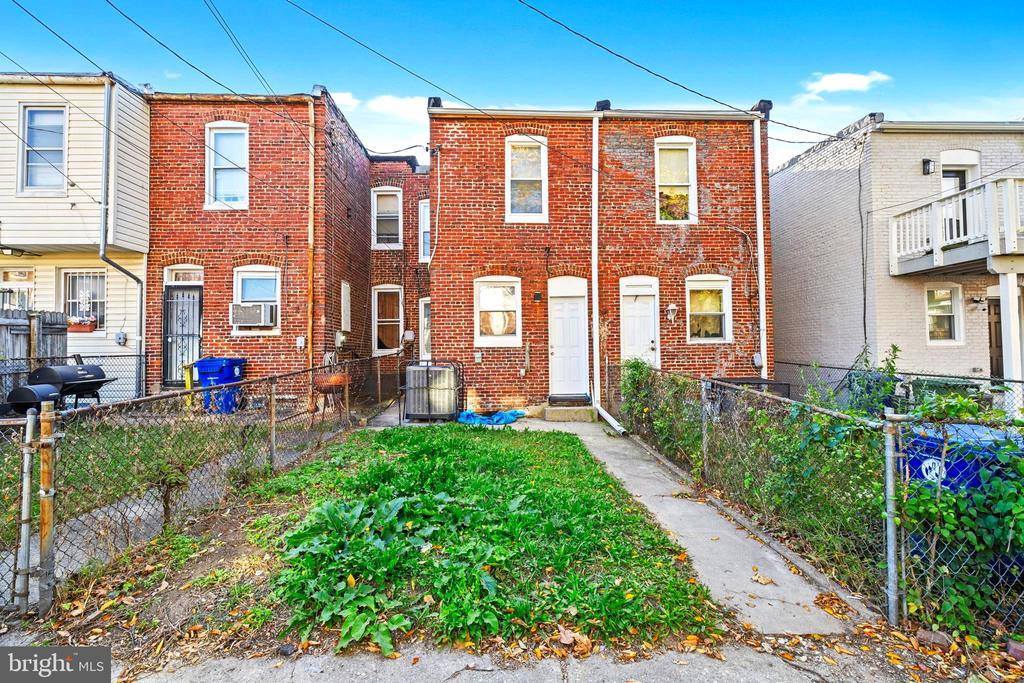 2560 Robb Street, Baltimore, MD 21218