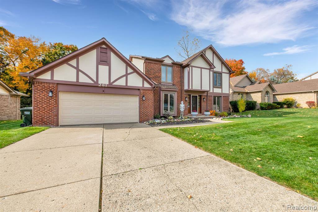 281 Rose Brier Drive, Rochester Hills, MI 48309