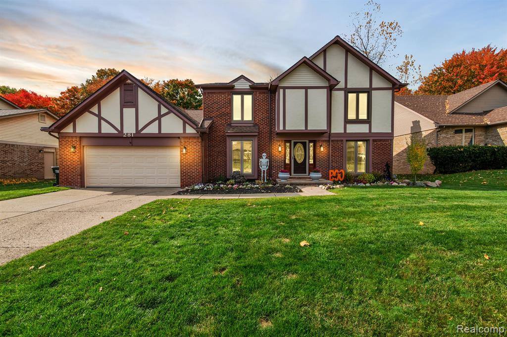 281 Rose Brier Drive, Rochester Hills, MI 48309