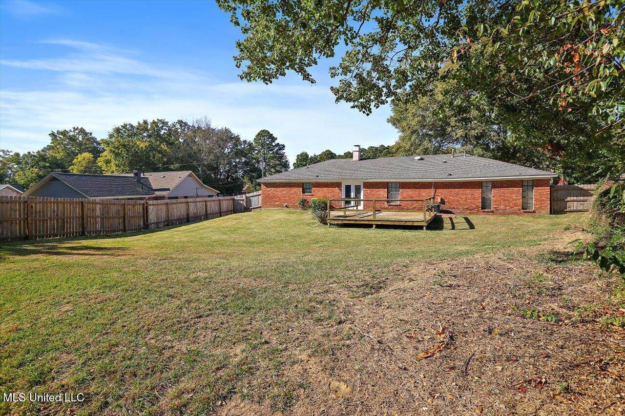 310 Longmeadow Drive, Ridgeland, MS 39157