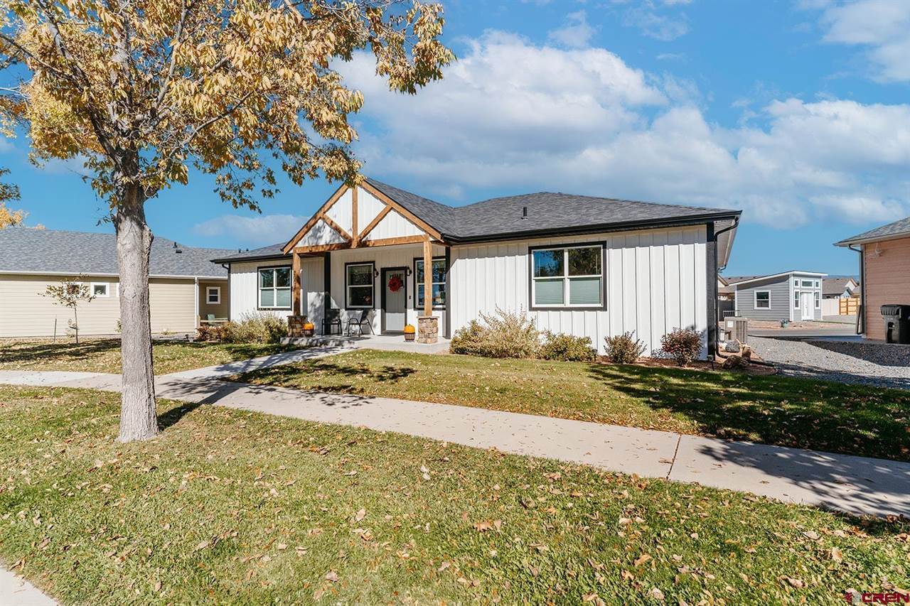 2001 Walden Drive, Montrose, CO 81401