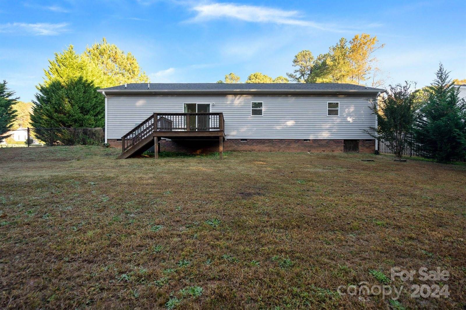 208 Brook Creek Drive, Troutman, NC 28166