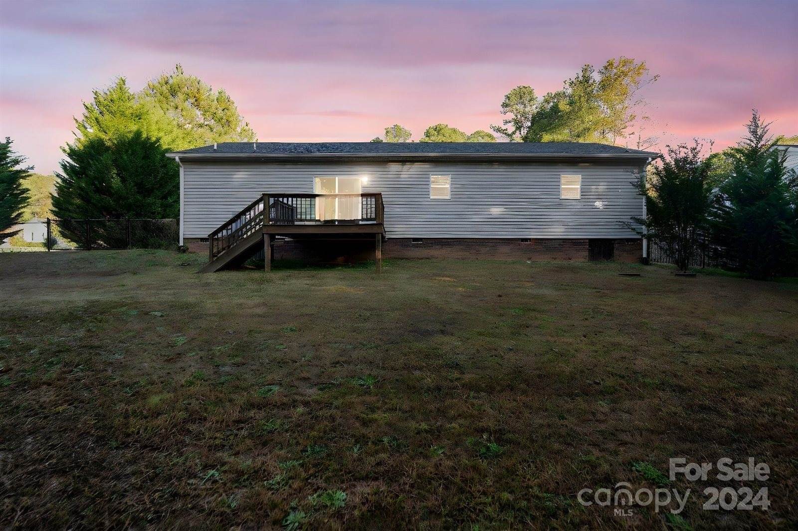 208 Brook Creek Drive, Troutman, NC 28166