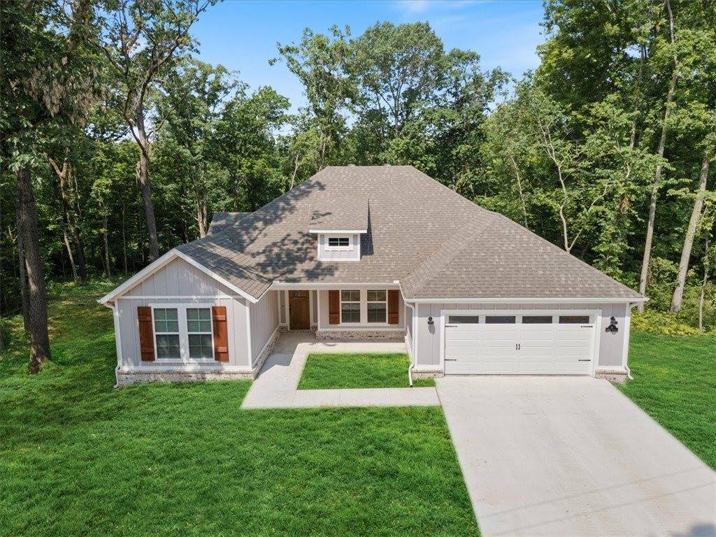 36 Birsay Circle, Bella Vista, AR 72715