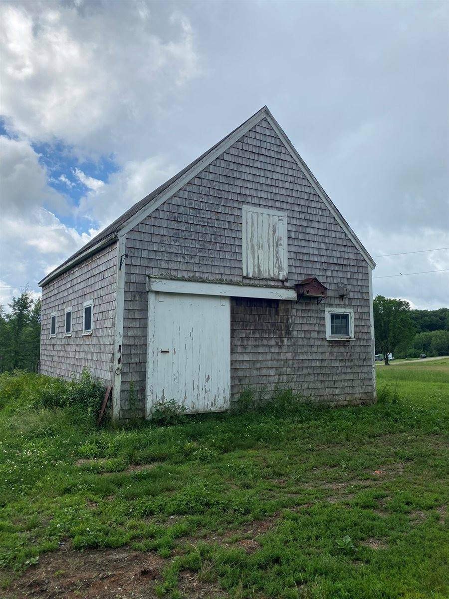 952 Augusta Road, Jefferson, ME 04348