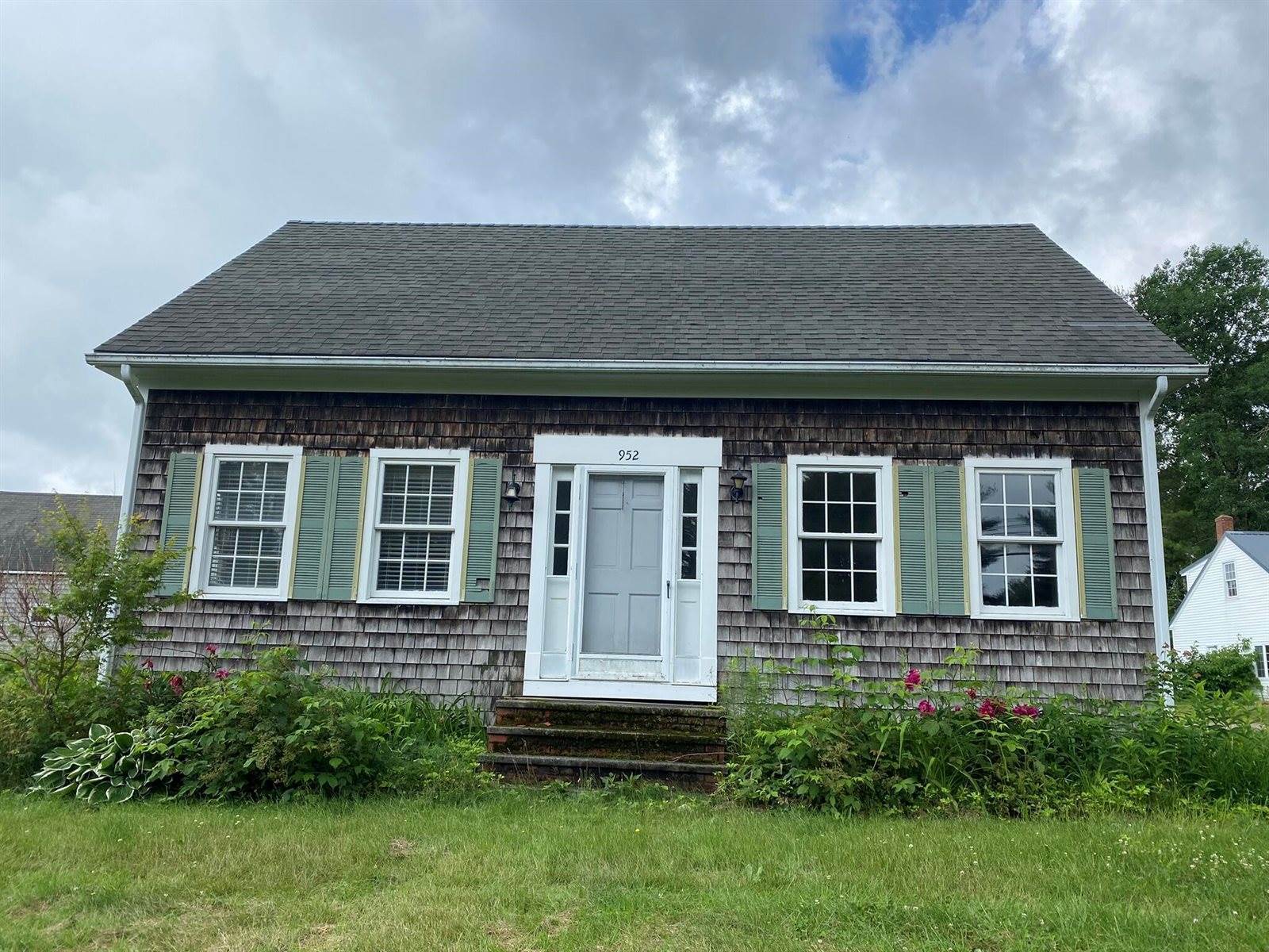 952 Augusta Road, Jefferson, ME 04348