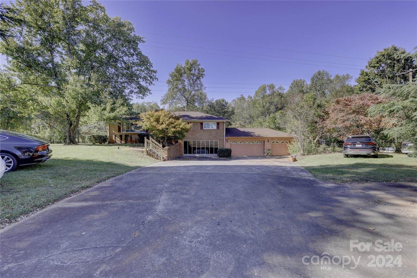 1042 Old Boiling Springs Road, Shelby, NC 28152