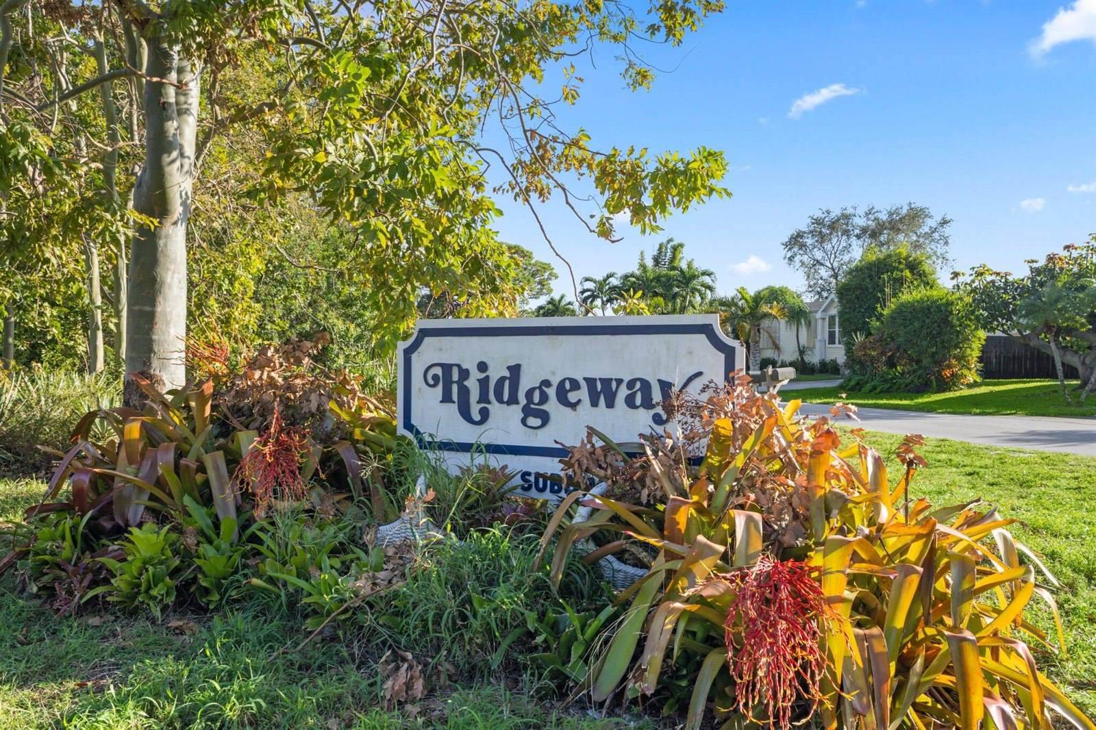 7180 SE Ridgeway Terrace, Hobe Sound, FL 33455