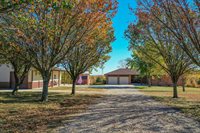 7850 SW Indian Hills RD, Auburn, KS 66402