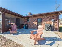 7850 SW Indian Hills RD, Auburn, KS 66402