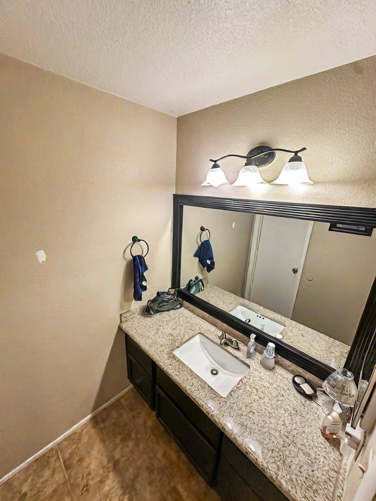 3245 Crystal Pool Drive, Las Vegas, NV 89117