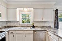 13365 Lake Point Boulevard, Van Buren Township, MI 48111