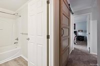 13365 Lake Point Boulevard, Van Buren Township, MI 48111