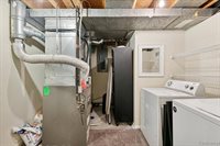 13365 Lake Point Boulevard, Van Buren Township, MI 48111