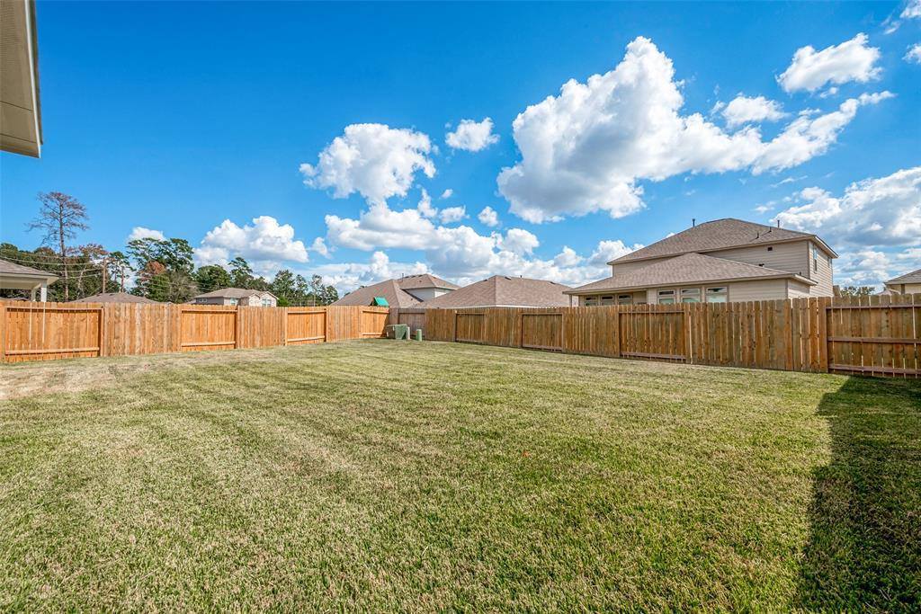 10007 Rose Mallow Ln, Magnolia, TX 77354