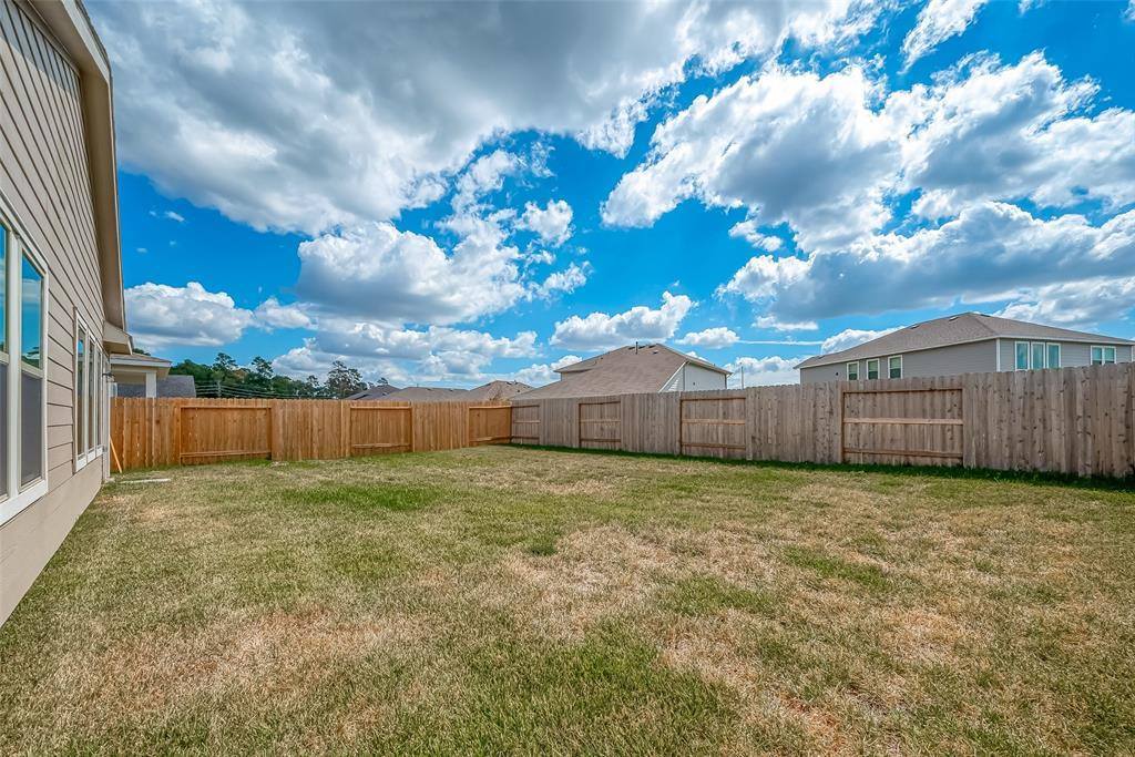 10131 Basil Beebalm Trl, Magnolia, TX 77354