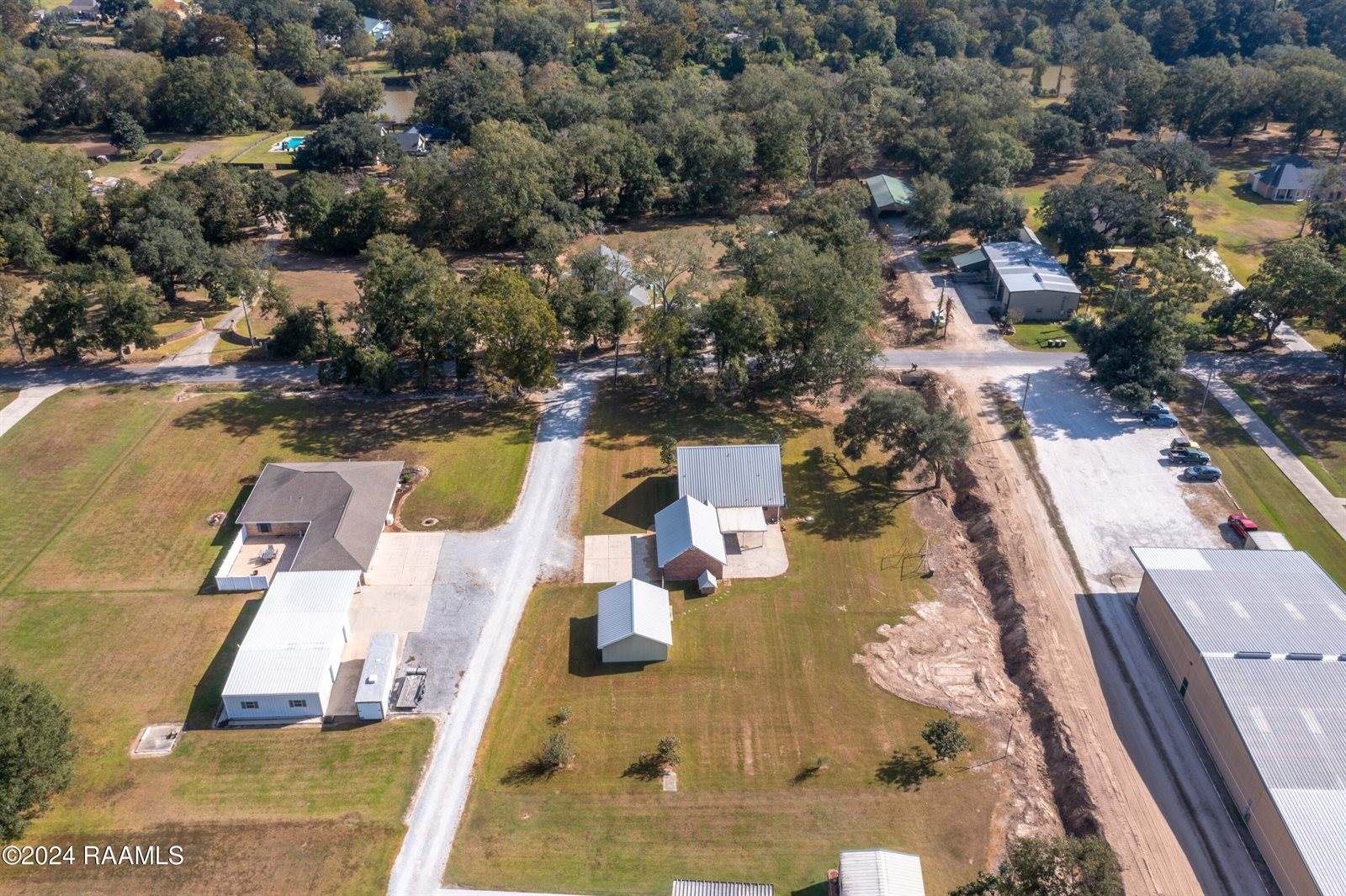 4510 Woodlawn Road, Maurice, LA 70555