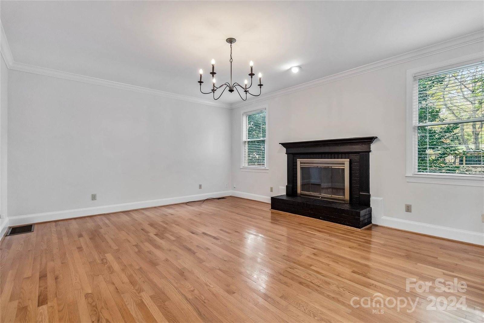 2410 Sharon Road, Charlotte, NC 28211