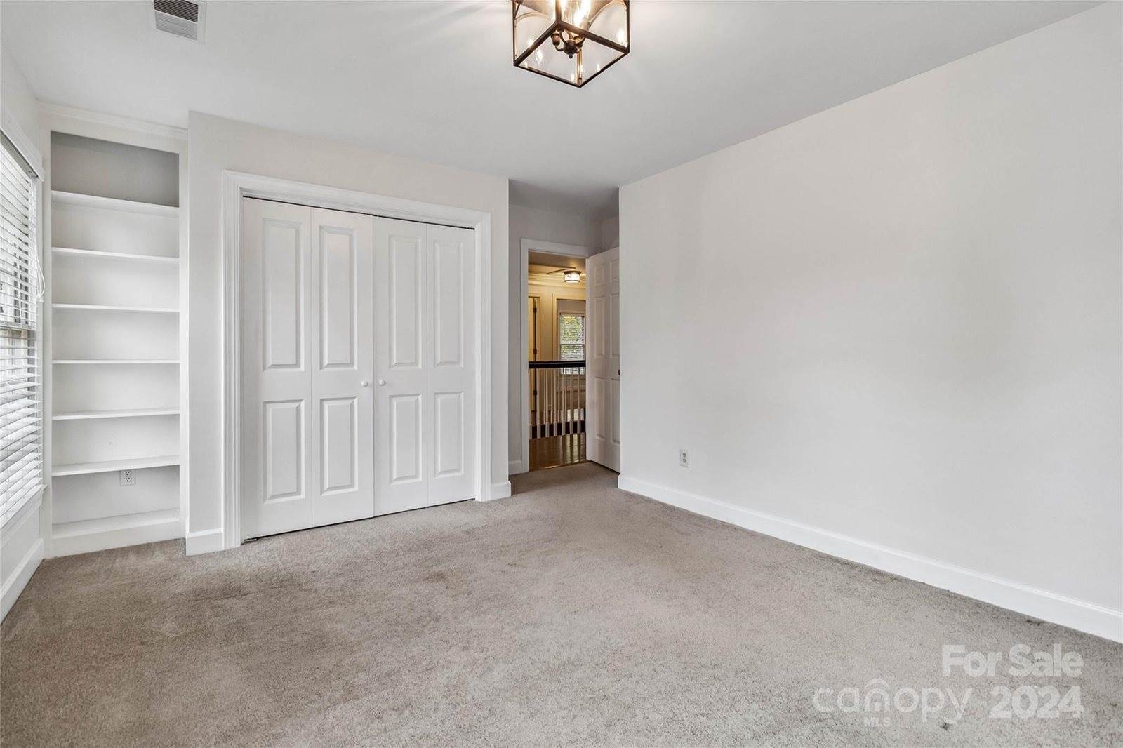 2410 Sharon Road, Charlotte, NC 28211