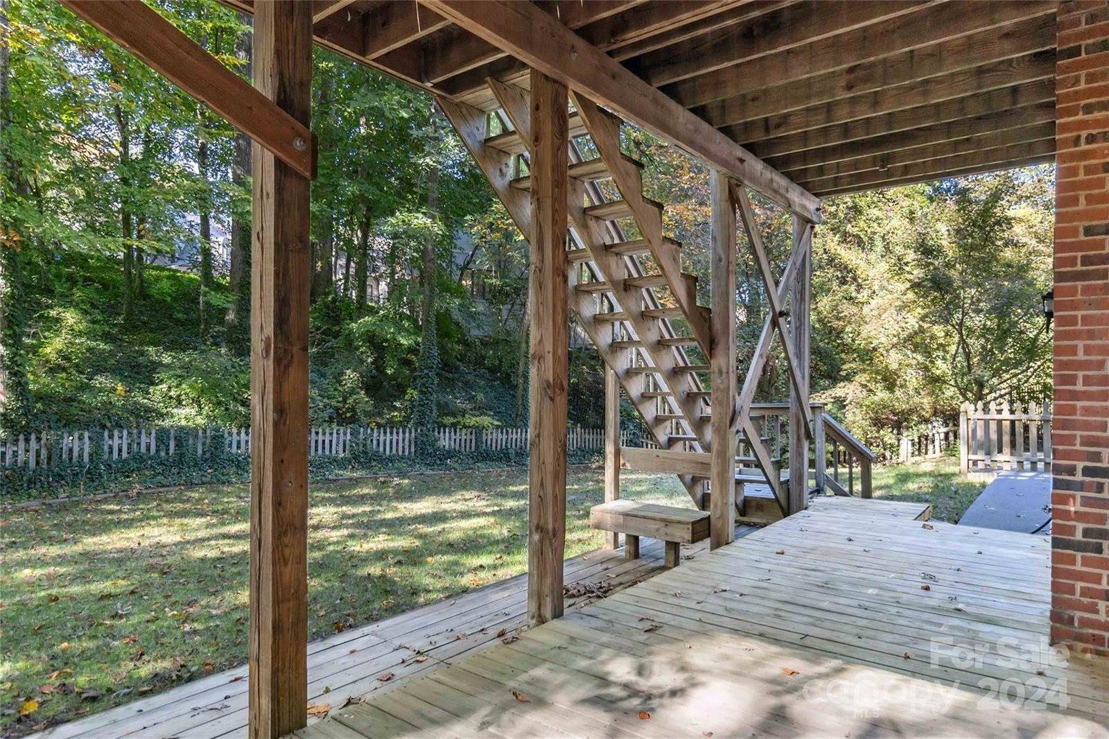 2410 Sharon Road, Charlotte, NC 28211