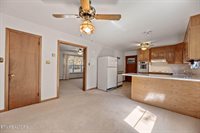 6812 Pine Grove Rd, Knoxville, TN 37914