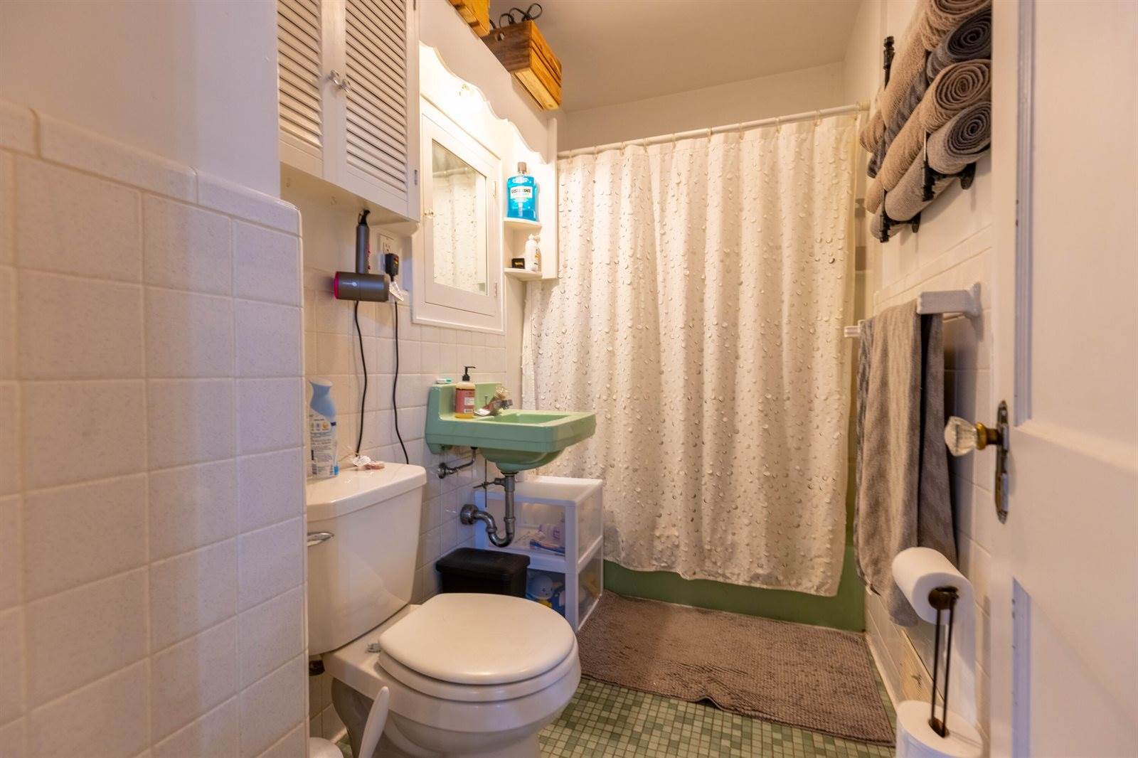 1911 Farnam St, La Crosse, WI 54601