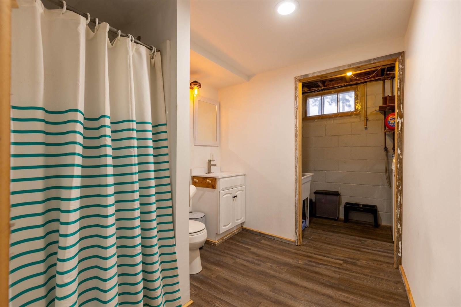 1911 Farnam St, La Crosse, WI 54601