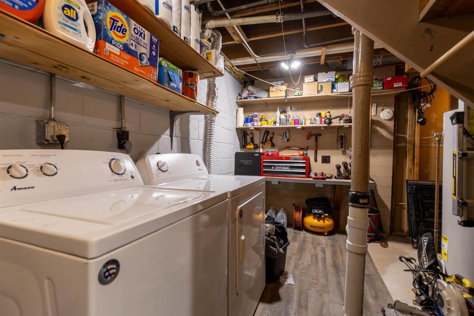 1911 Farnam St, La Crosse, WI 54601