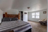 1911 Farnam St, La Crosse, WI 54601