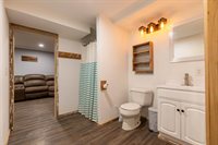 1911 Farnam St, La Crosse, WI 54601