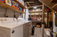 1911 Farnam St, La Crosse, WI 54601