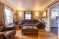 1911 Farnam St, La Crosse, WI 54601