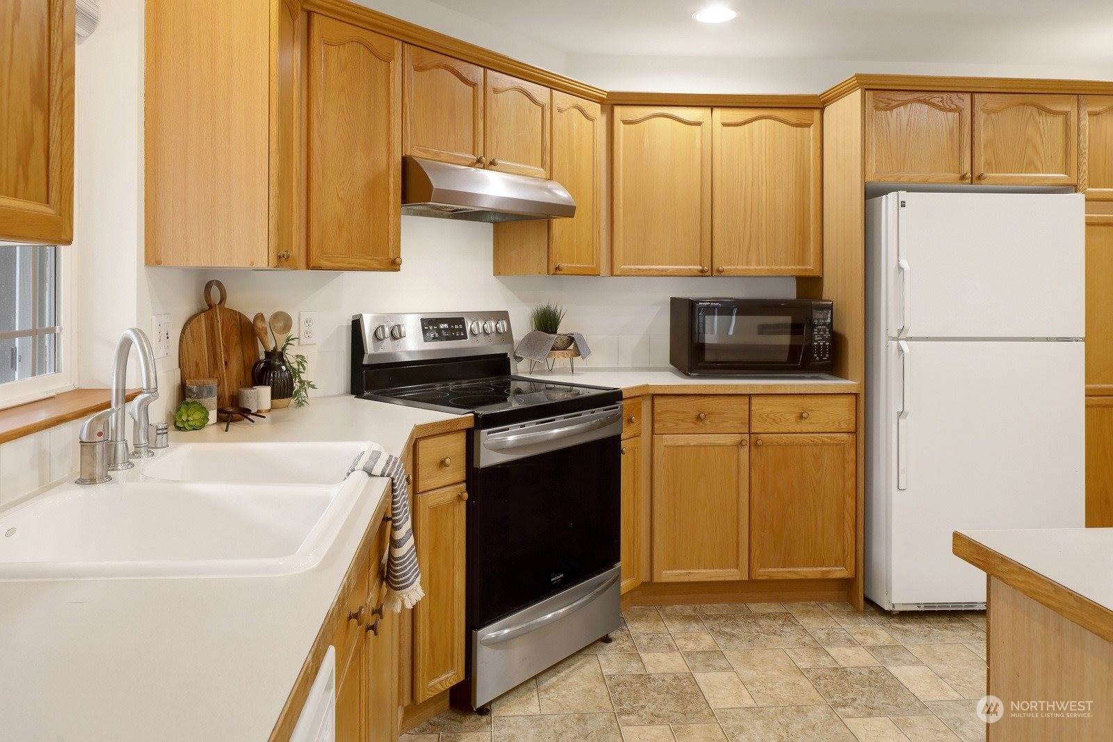 3046 Barkley Meadows Circle, Bellingham, WA 98226