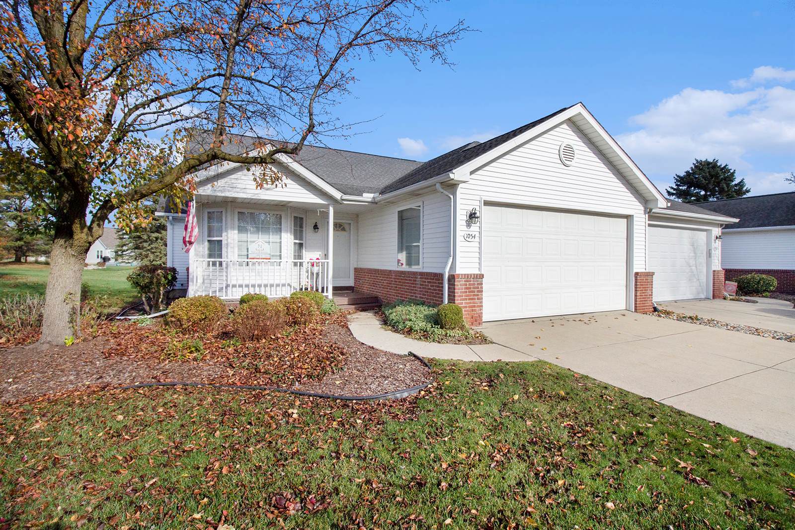 1054 Curzon Street, Howell, MI 48843