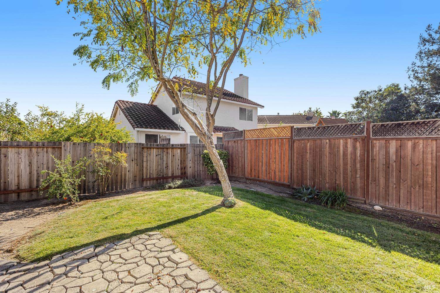 2158 Francisco Avenue, Santa Rosa, CA 95403