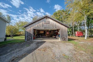 749 Western Avenue, Hampden, ME 04444