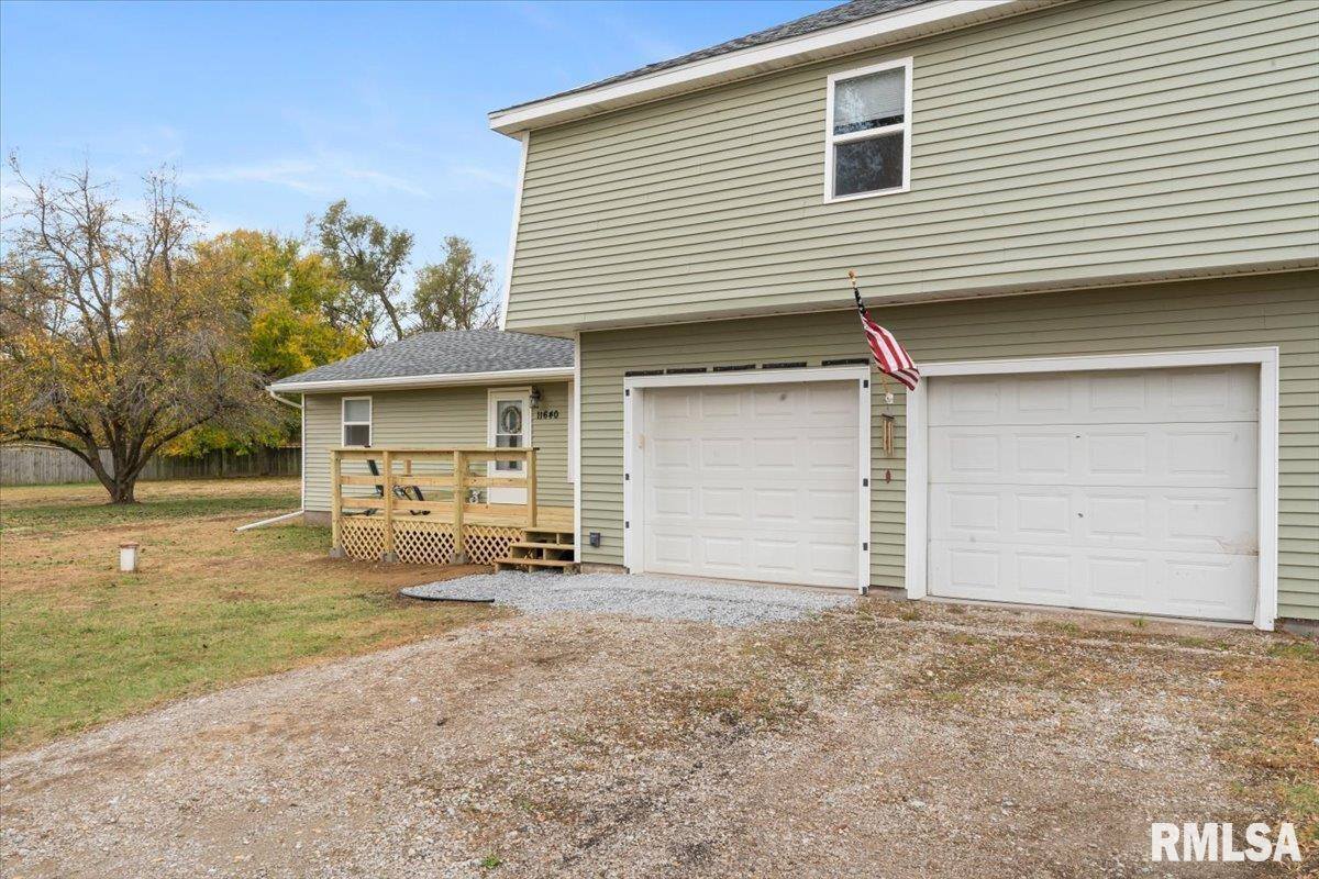 11640 96TH Avenue, Blue Grass, IA 52726