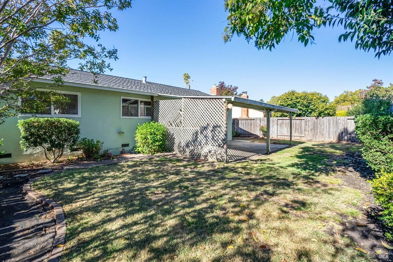 505 Arlen Drive, Rohnert Park, CA 94928