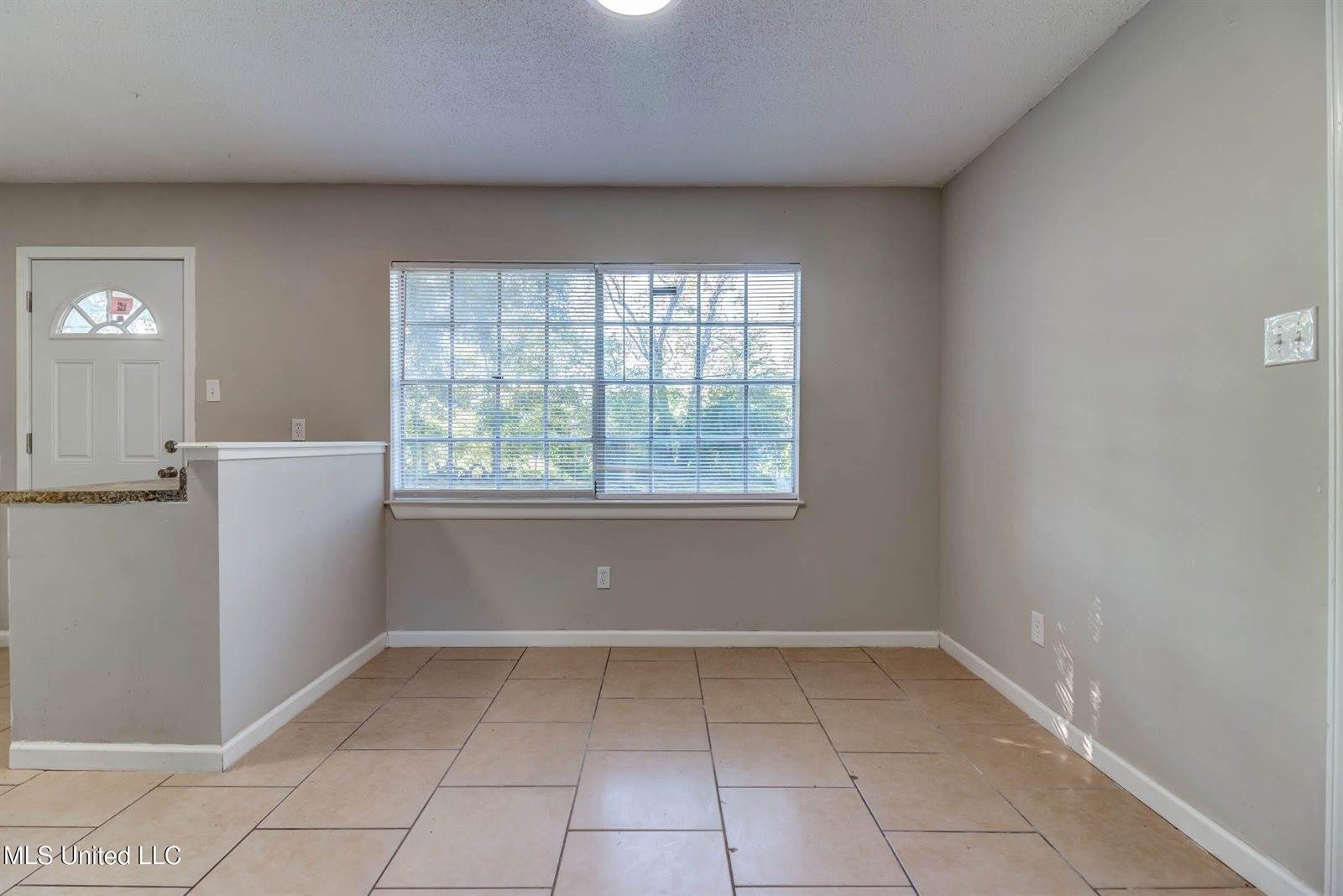 2708 East Angela Circle, Gulfport, MS 39503